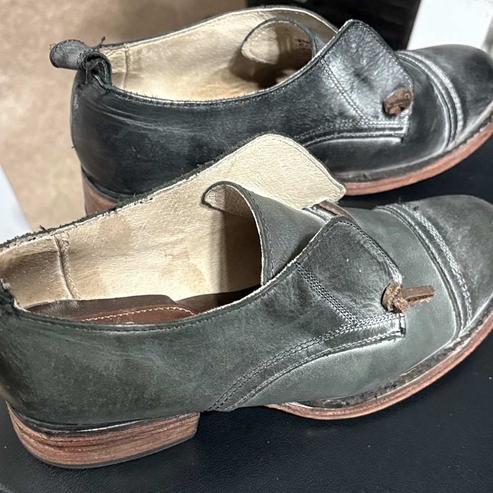 Freebird Mable. Stylish Black Leather Oxford Shoes - Picture 8 of 9